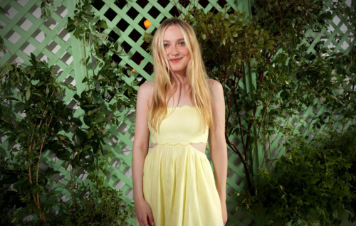 Dakota Fanning at Saks Summer Dinner New York 5