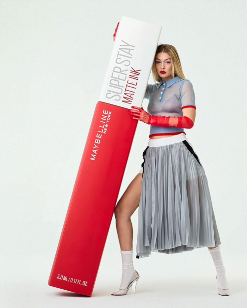 Gigi Hadid for Maybelline’s Super Stay Matte & Vinyl Ink Campaign 1