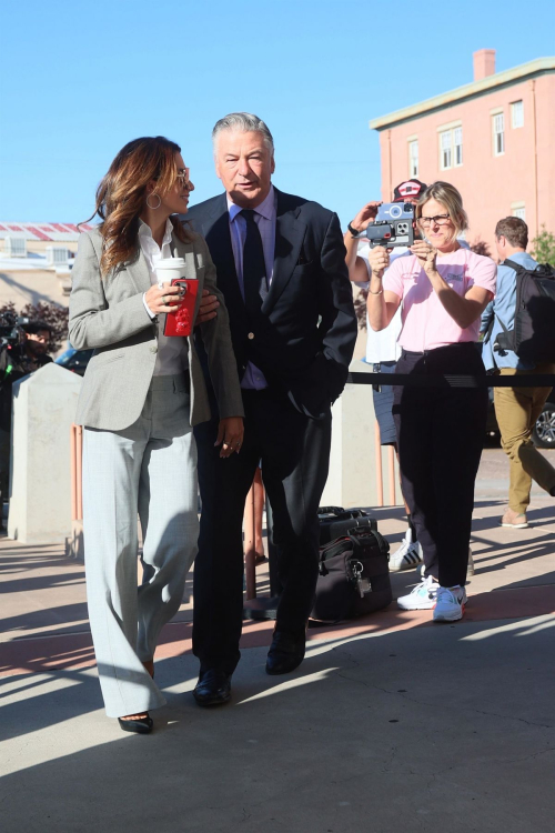 Hilaria and Alec Baldwin Arrives at Court Santa Fe New Mexico 4