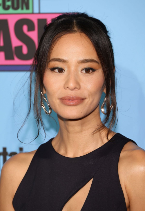 Jamie Chung at Entertainment Weekly’s Annual Comic-Con Bash in San Diego 5