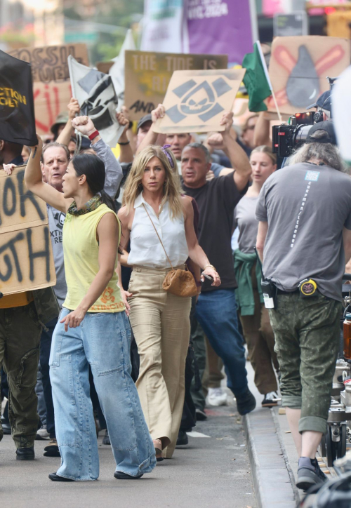 Jennifer Aniston on the Set of The Morning Show in New York 3