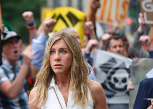 Jennifer Aniston on the Set of The Morning Show in New York 5