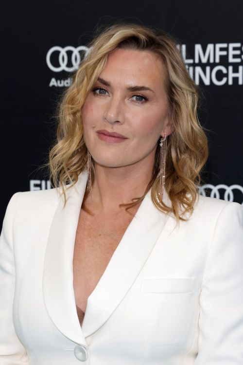 Kate Winslet in White Suit Pants at the 2024 CineMerit Award at Filmfest Munchen 4