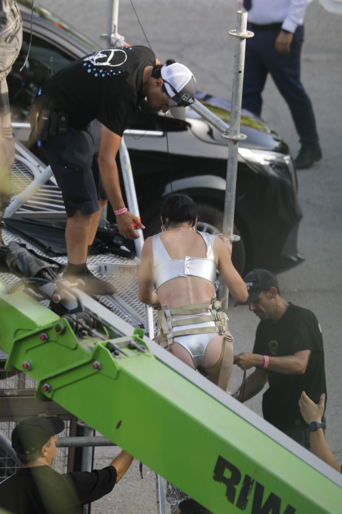 Katy Perry on the Set of Her New Music Video in Barcelona 10