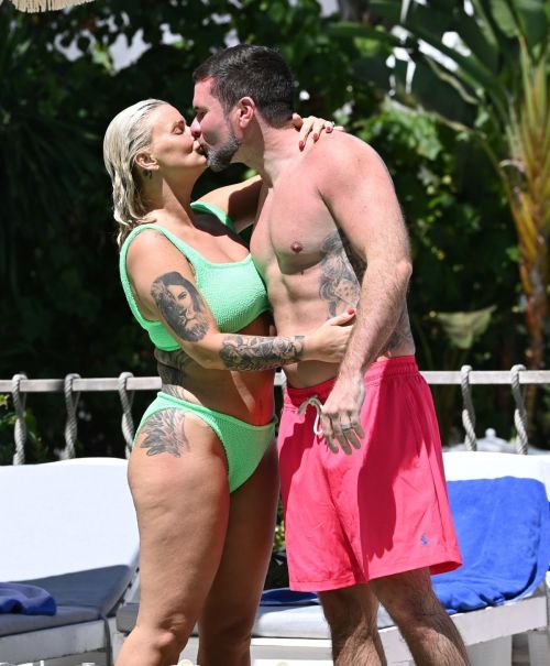 Kerry Katona in Green Bikni with Ryan Mahoney on Holiday Break in Spain, July 2024 6