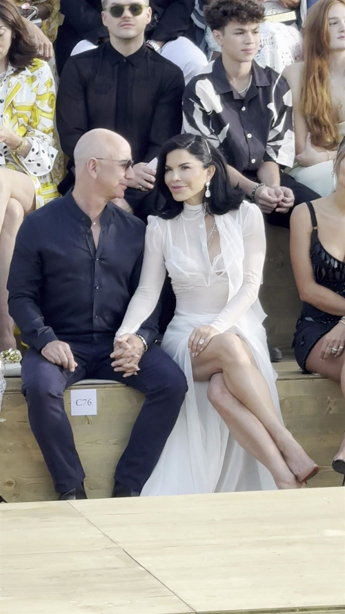 Lauren Sanchez and Jeff Bezos at Dolce & Gabbana Fashion Show in Sardinia 2