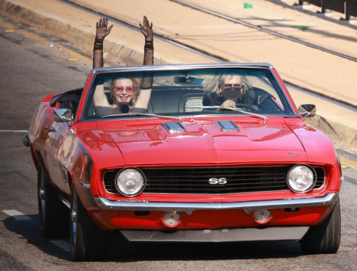 Lindsay Lohan and Jamie Lee Curtis Film Emotional Driving Scenes on Set of Freaky Friday 2 in Los Angeles 4