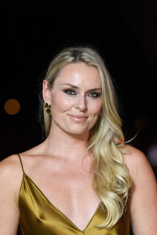 Lindsey Vonn at Prelude to the Olympics in Paris 3