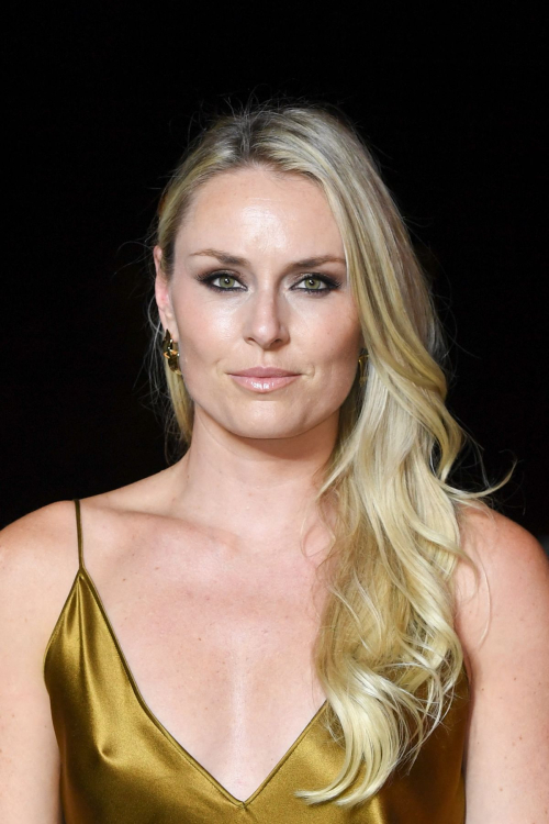 Lindsey Vonn at Prelude to the Olympics in Paris 4