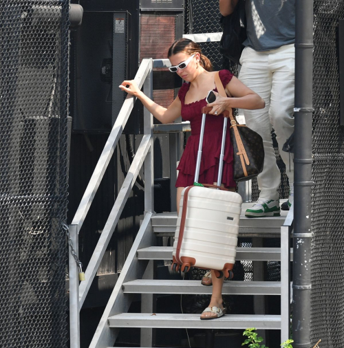 Millie Bobby Brown at a Heliport in Manhattan 2