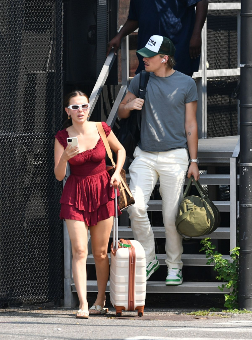 Millie Bobby Brown at a Heliport in Manhattan 4