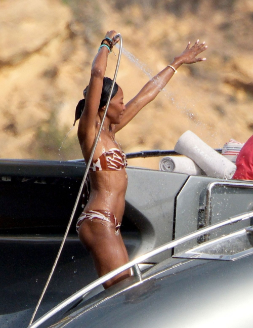 Naomi Campbell Michelle Rodriguez Eiza Gonzalez and Afef Jnifen in Bikinis on Holiday Ibiza 5