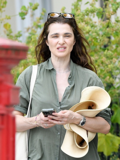 Rachel Weisz Out and About in Primrose Hill 1