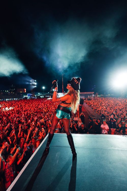 Rita Ora Performs at Saga Festival 2024 in Bucharesta 4