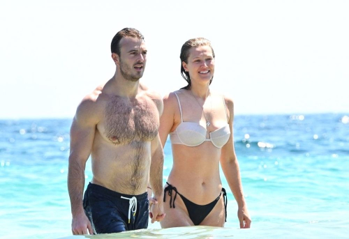 Toni Garrn Joshua Phitoussi Bikini Beach St. Tropez July 2024 5