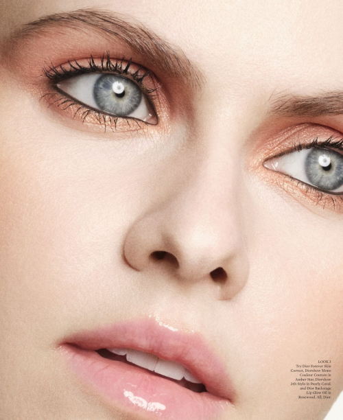 Alexandra Daddario Elle Magazine Beauty Section September 2024 1