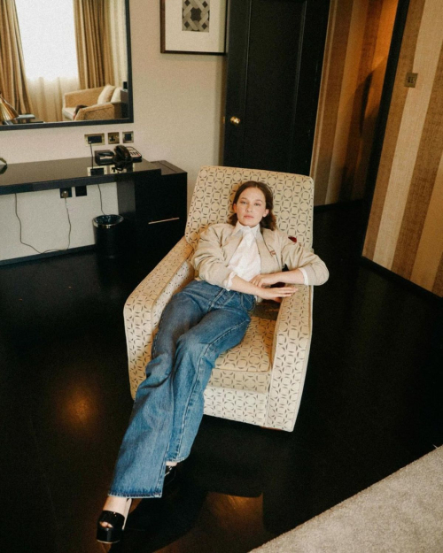 Cailee Spaeny Instagram 10 Things Photoshoot August 2024 1