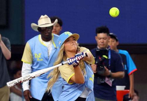 Camille Kostek at MLB All-Star Celebrity Softball Game in Arlington 2