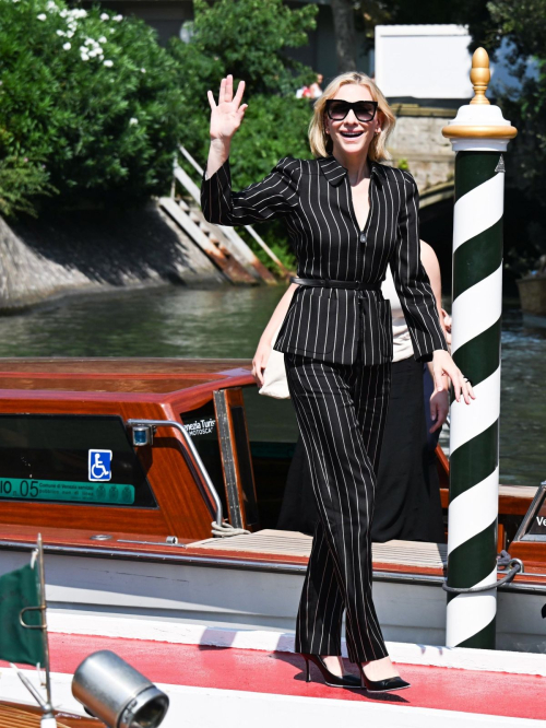 Cate Blanchett Arrives at Hotel Excelsior at Venice International Film Festival 4