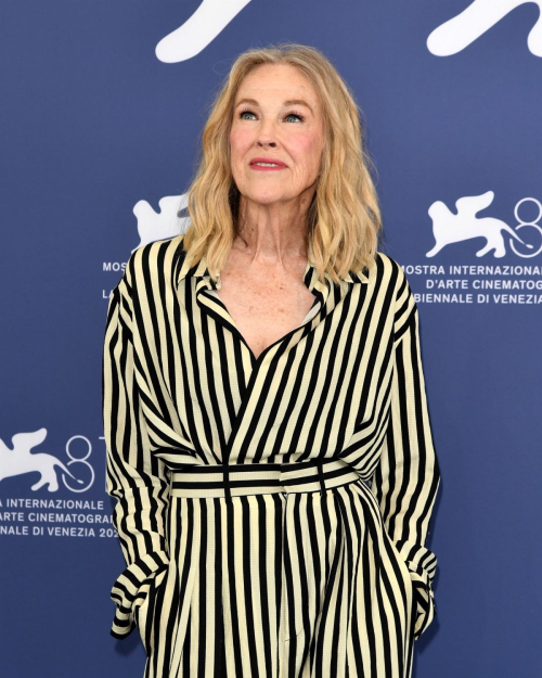 Catherine O’Hara at Beetlejuice Beetlejuice Photocall at 81st Venice International Film Festival 1