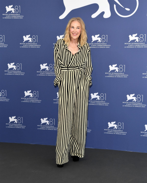 Catherine O’Hara at Beetlejuice Beetlejuice Photocall at 81st Venice International Film Festival 5