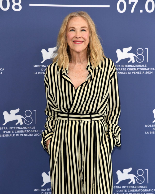 Catherine O’Hara at Beetlejuice Beetlejuice Photocall at 81st Venice International Film Festival 6