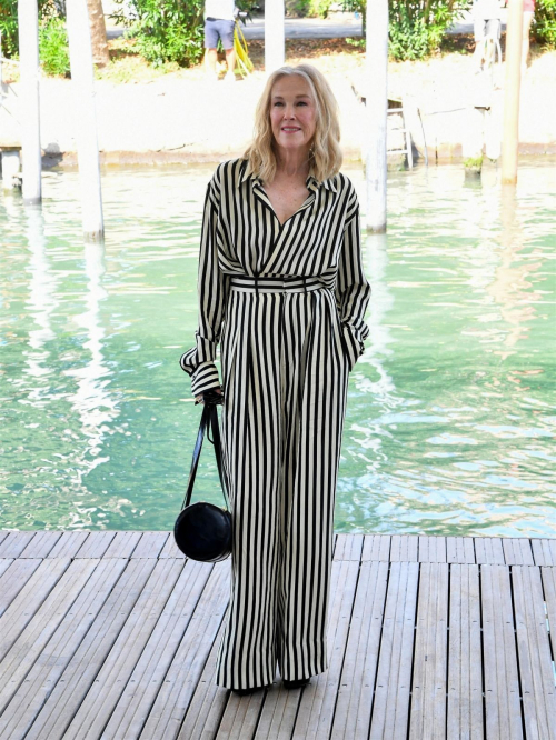 Catherine O’Hara Beetlejuice Photocall Venice Film Festival 2024 4