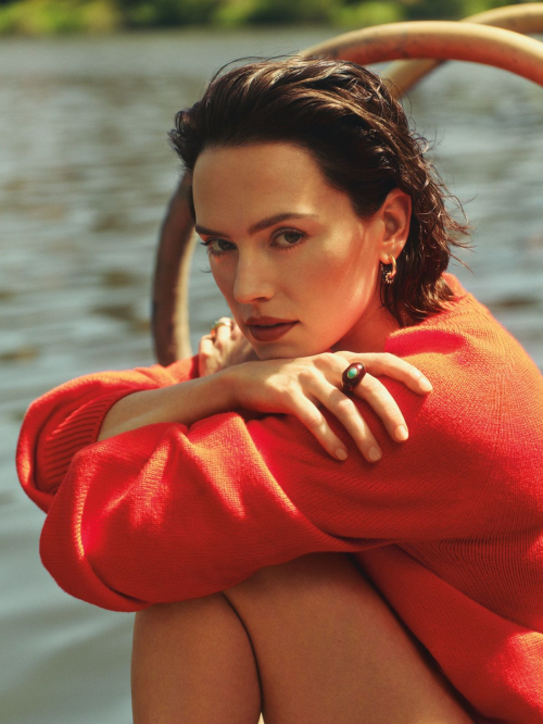 Daisy Ridley for Women’s Health August 2024 4