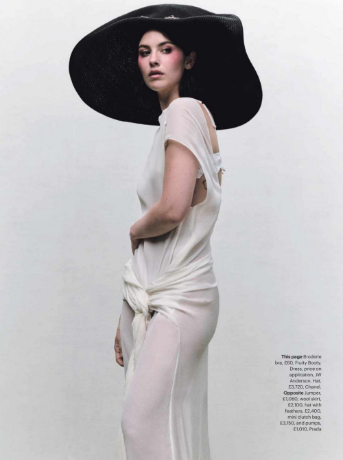 Gracie Abrams in The Sunday Times Style 5