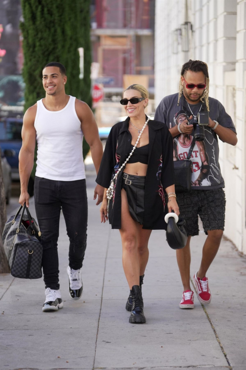 Hana Giraldo Arrives for Rehearsal Ahead of Her New Single Release in Hollywood 6