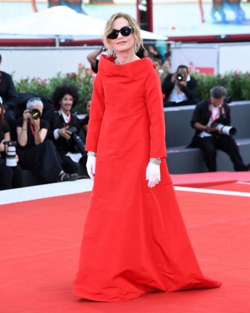 Isabelle Huppert at Beetlejuice Beetlejuice Opening Premiere at 81st Venice International Film Festival 6