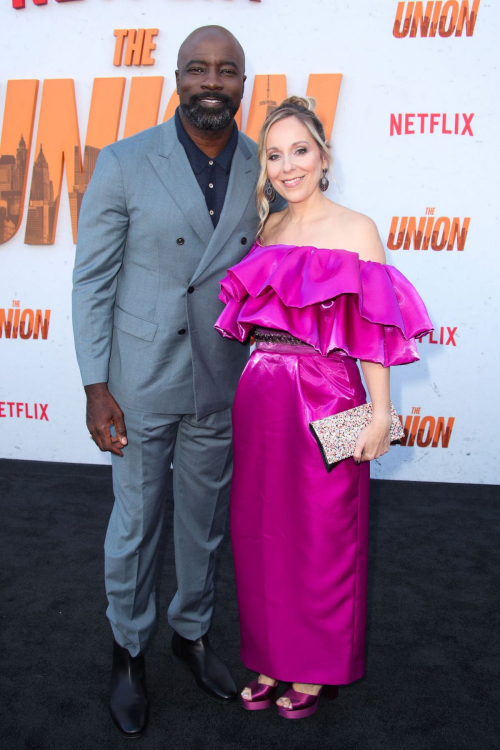 Iva Colter at The Union Premiere Egyptian Theatre Hollywood