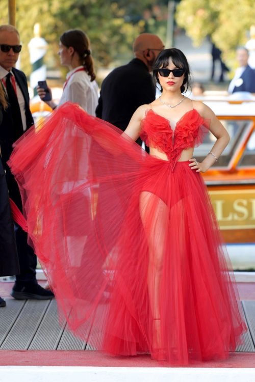 Jenna Ortega Hotel Excelsior Arrival Venice Film Festival 2024 5