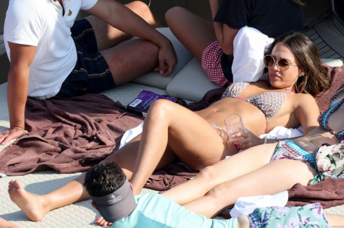 Jessica Alba in Bikini on a Yacht in Mykonos