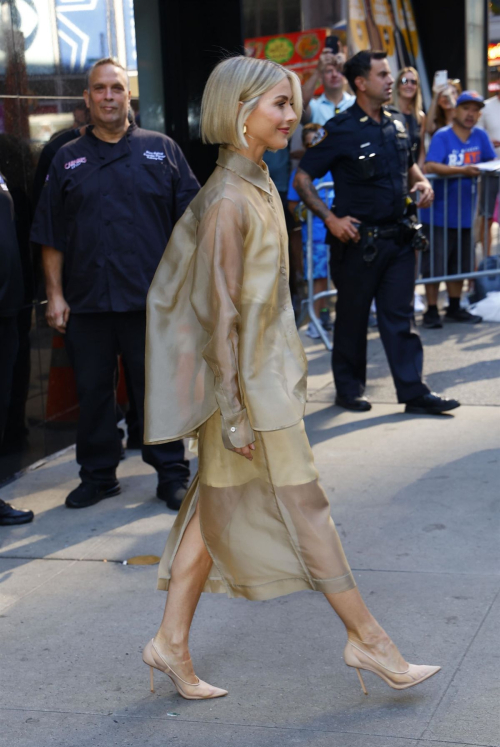 Julianne Hough Arrives at GMA Studios New York 6