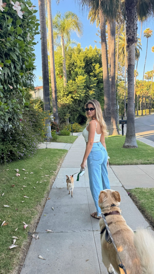 Kara Del Toro – Instagram Photos 4