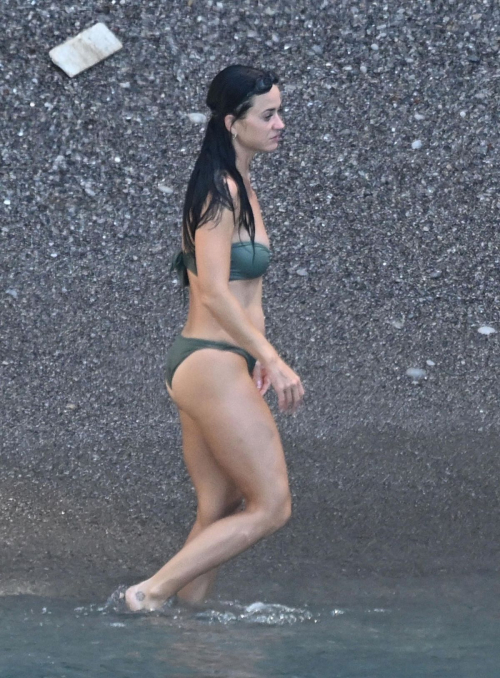 Katy Perry Bikini Swim European Italian Getaway Maiori 8