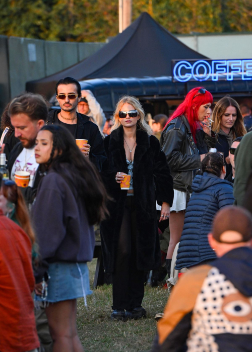 Lottie Moss Out Backstage Reading Festival August 2024 5