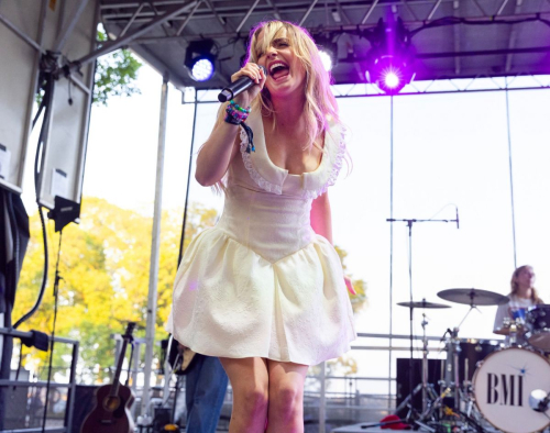 McKenna Grace Performs at 2024 Lollapalooza Festival in Chicago 6