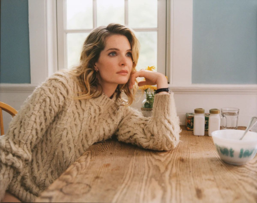 Meghann Fahy for Vanity Fair September 2024 3