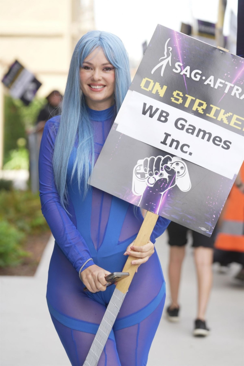 Natasha Blasick at SAG-AFTRA Video Game Strike at Warner Brothers Studios 2024 in Burbank 3