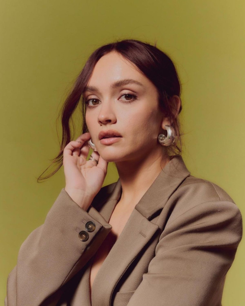 Olivia Cooke Photoshoot for LA Times Magazine, June 2024 2