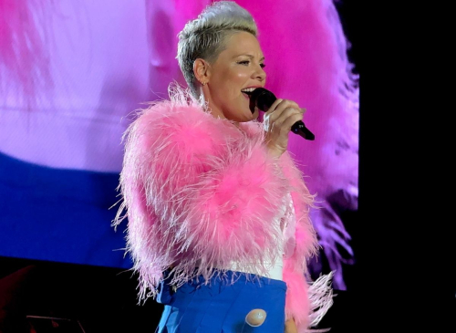 Pink Performs Lincoln Financial Field Philadelphia August 2024 2