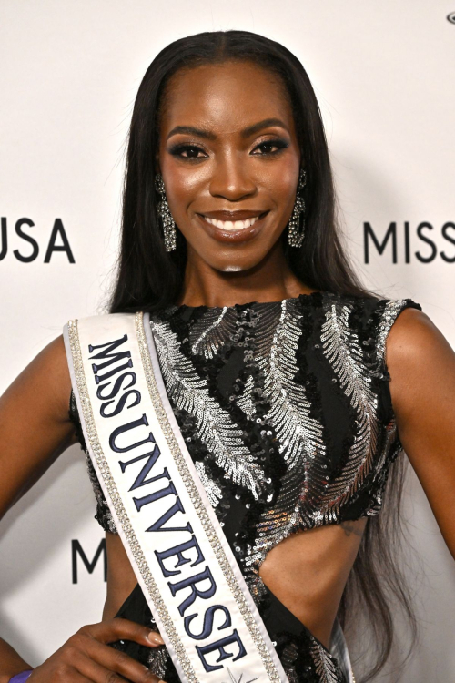 Selvinique Wright at 73rd Annual Miss USA Pageant at Peacock Theater in Los Angeles 1