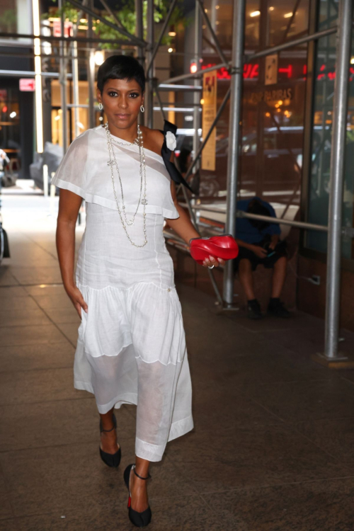 Tamron Hall Arrives at Event Hosted by Lee Daniels at Le Bernardin in New York 1