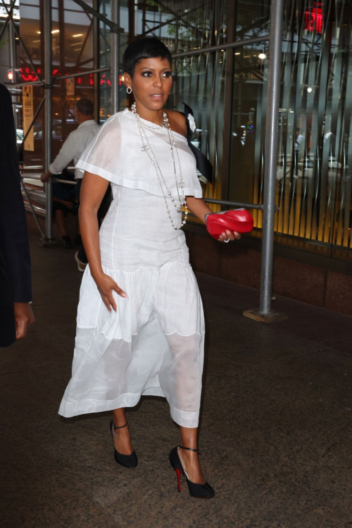 Tamron Hall Arrives at Event Hosted by Lee Daniels at Le Bernardin in New York 2