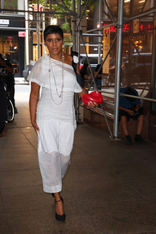 Tamron Hall Arrives at Event Hosted by Lee Daniels at Le Bernardin in New York 5