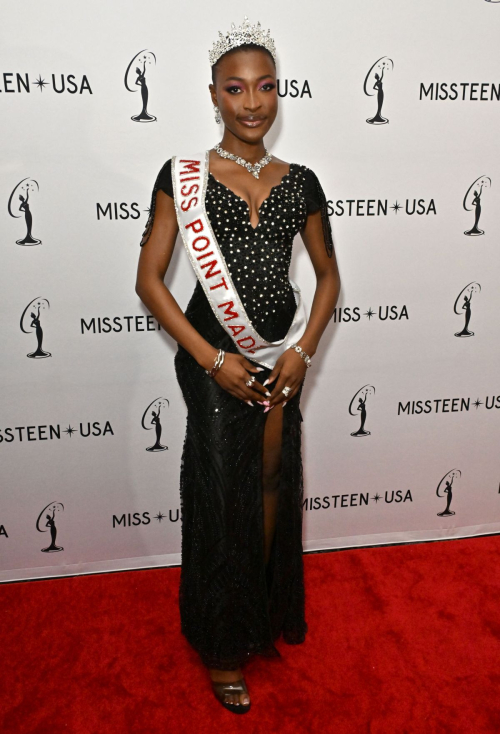 Tolu Ekundare at 73rd Annual Miss USA Pageant at Peacock Theater in Los Angeles