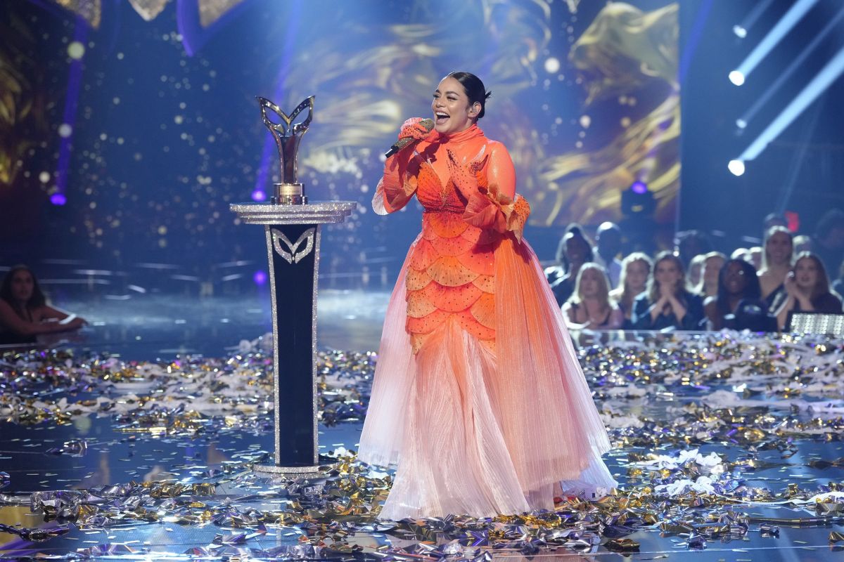 Vanessa Hudgens Masked Singer Season 11 Finale May 2024