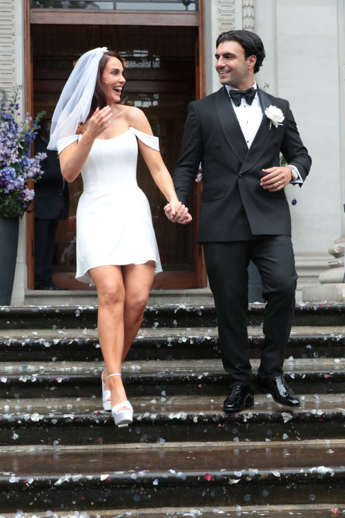 Vicky Pattison Marries Marylebone Registry Office London August 2024 5